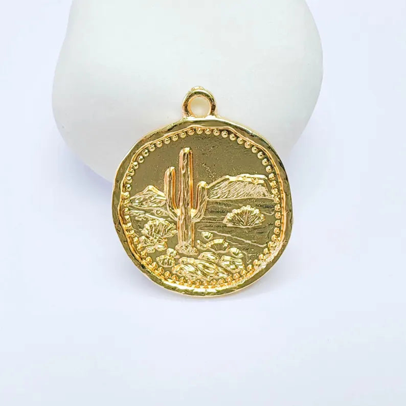 Round Desert Landscape Charm, Cactus Scenic Design, 24k Gold Color, Jewelry Finding, 32x27mm, G37701
