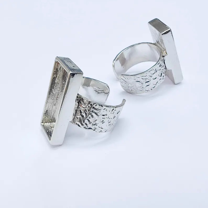 Rectangular Bezel Ring Blank, Shiny Silver Finish, Adjustable Brass Ring Base, 25x10mm, G37734