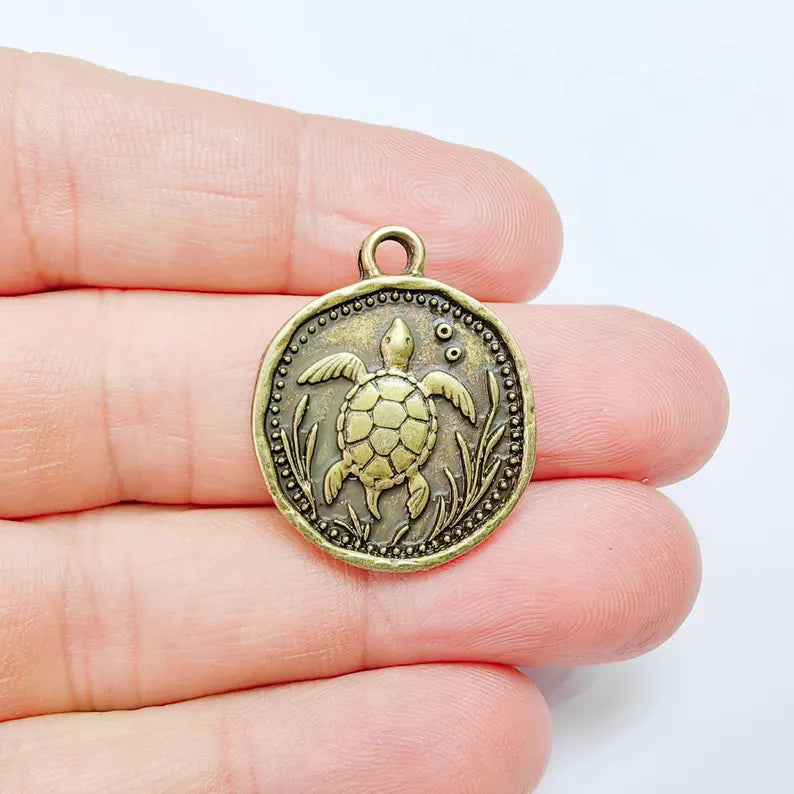 Sea Turtle Charm Pendant, Ocean Animal Design, Antique Bronze Plated, 29x24mm, G37739