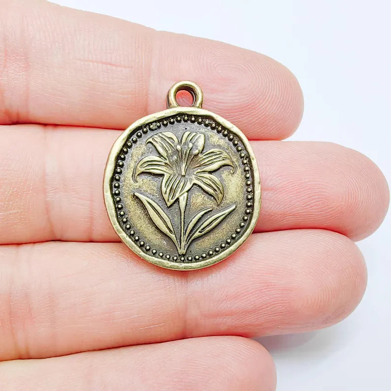 Lily Flower Charm Pendant, Botanical Coin Design, Bronze Plated, 29x24mm, G37744