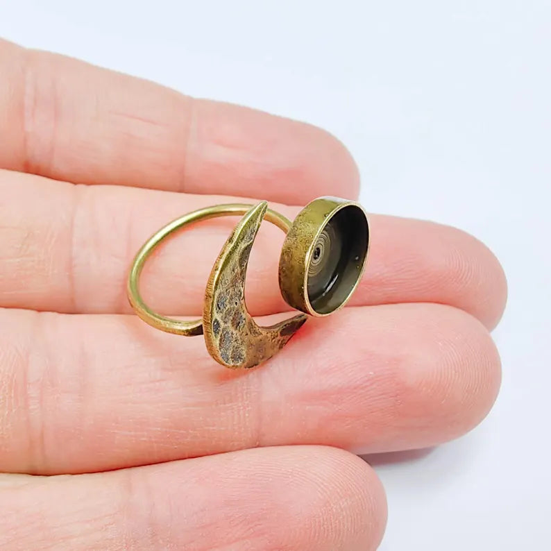 Crescent Moon Adjustable Ring, 12mm Bezel Setting, Antique Bronze Ring Base, G37626