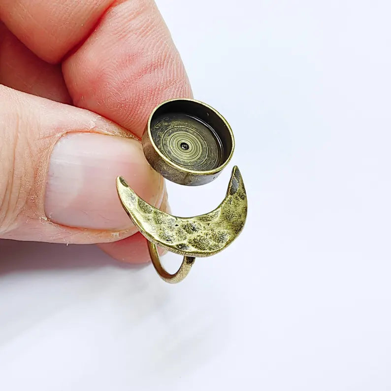 Crescent Moon Adjustable Ring, 12mm Bezel Setting, Antique Bronze Ring Base, G37626