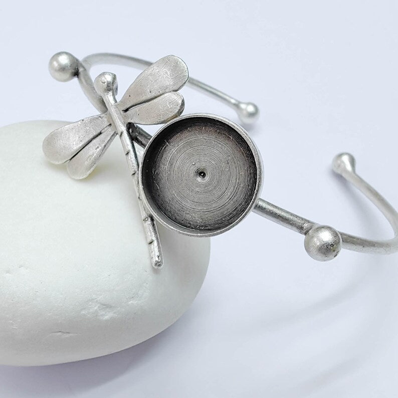 Dragonfly Bezel Bracelet Base, Adjustable Cuff, Antique Silver, Resin Jewelry, 14mm, G37654