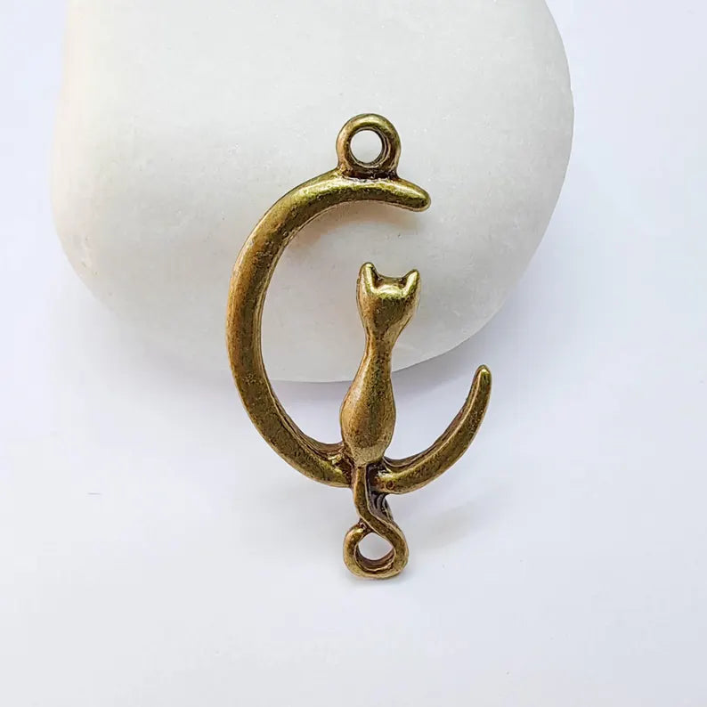 5 Cat Crescent Charms, Dangle DIY Earring Connector, Necklace Parts, Antique Bronze Plated 37x22mm G37669