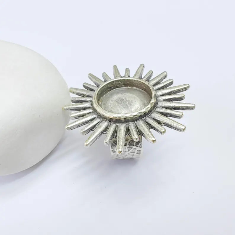 Sunburst Bezel Ring Base, 16mm Oval Setting, Adjustable Statement Jewelry, G37671