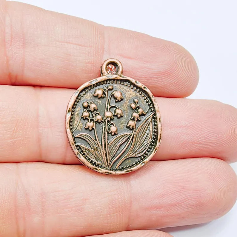 Lily of the Valley Charm, Floral Pendant, Boho Jewelry Supplies, Antique Copper Plated, 27x22mm G37673