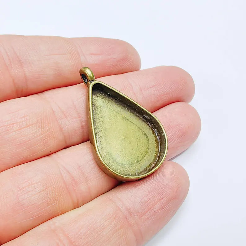 Drop Pear Pendant Blanks, Resin Bezel Bases, Mosaic Mountings, Antique Bronze Plated (30x22mm) G37681