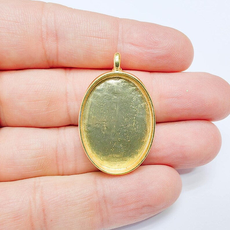 Oval Bezel Pendant Blank, Deep Setting Jewelry Base, 24k Gold Color, 30x22mm Bezel, G37705