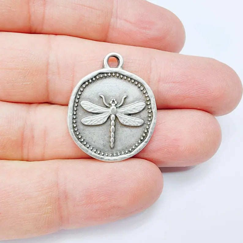 Dragonfly Charm Pendant, Round Botanical Coin Design, Antique Silver Plated, 29x24mm G37759