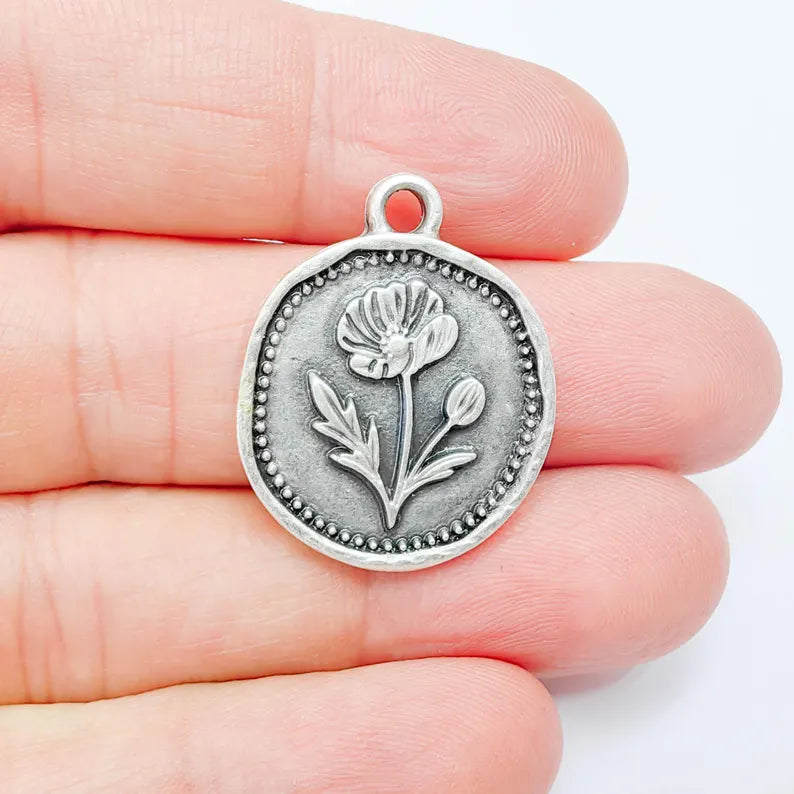 Poppy Flower Charm Pendant, Botanical Floral Design, Antique Silver Plated, Round Shape, 28x24mm, G37769