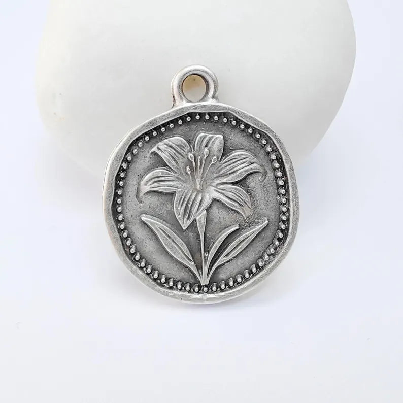 Lily Flower Charm Pendant, Botanical Floral Design, Antique Silver Plated, Round Shape, 28x24mm, G37774