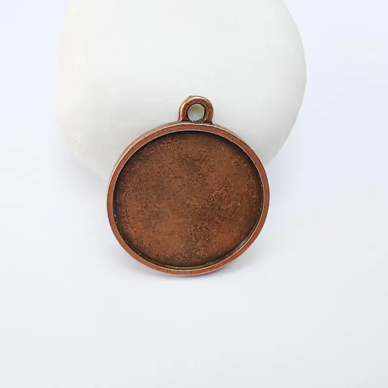 Round Bezel Pendant, 25mm Inner Size, Antique Copper Plated, Zamac Jewelry Finding, 31x26mm, G37778