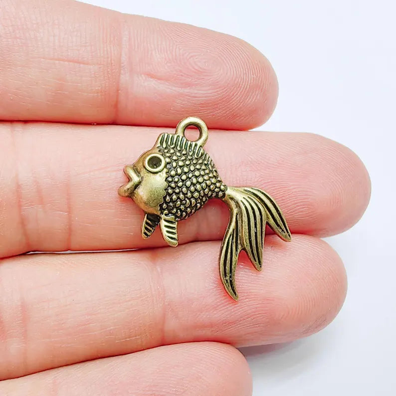 2 Goldfish Charm Pendant, Detailed Fish Design, Antique Bronze Plated, 27x18mm, G37720