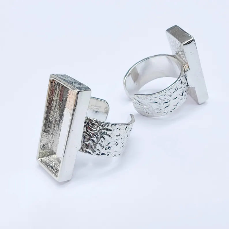 Rectangular Bezel Ring Blank, Shiny Silver Finish, Adjustable Brass Ring Base, 25x10mm, G37734