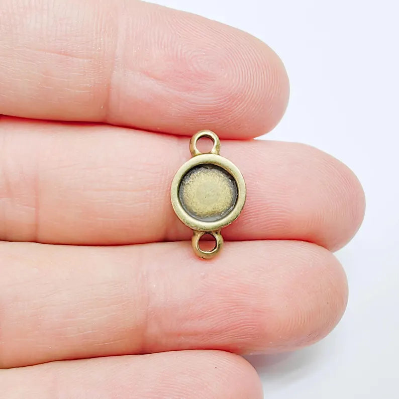 4 Round Cabochon Connector, Bracelet Necklace Blank, 8mm Bezel, Antique Bronze Plated, G37736