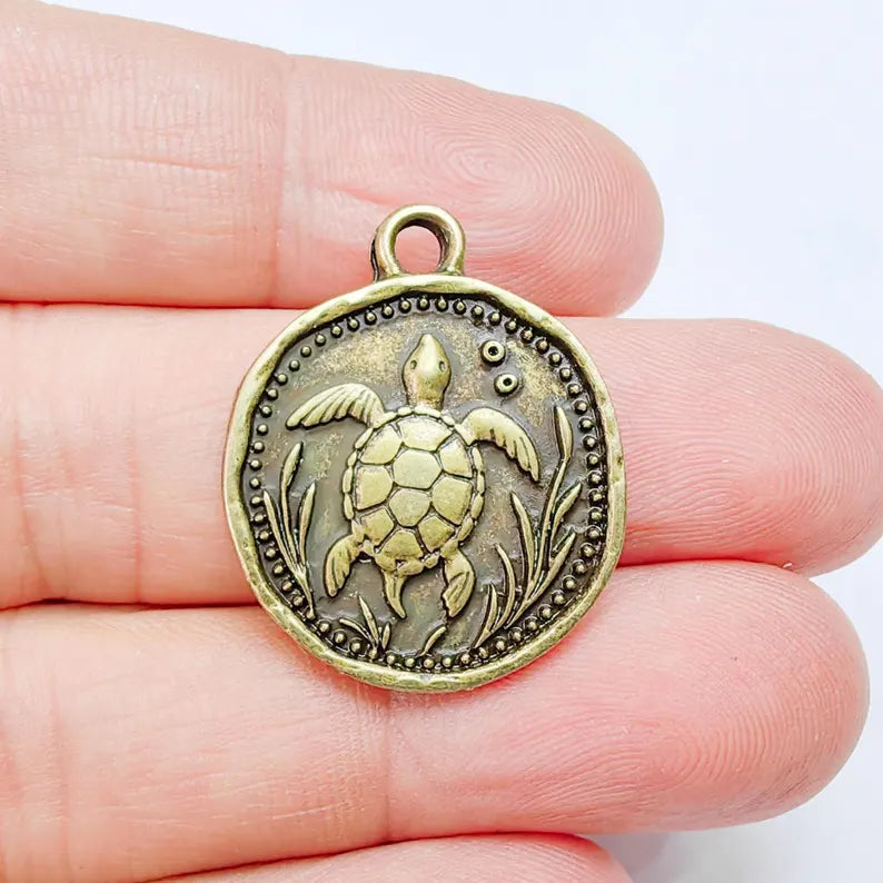 Sea Turtle Charm Pendant, Ocean Animal Design, Antique Bronze Plated, 29x24mm, G37739