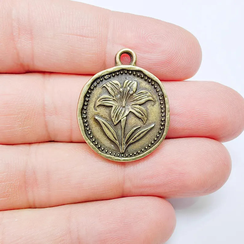 Lily Flower Charm Pendant, Botanical Coin Design, Bronze Plated, 29x24mm, G37744