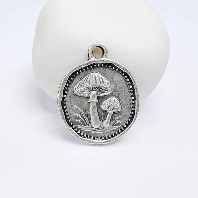 Mushroom Charm Pendant, Botanical Fungi Design, Antique Silver Plated, 29x24mm G37753