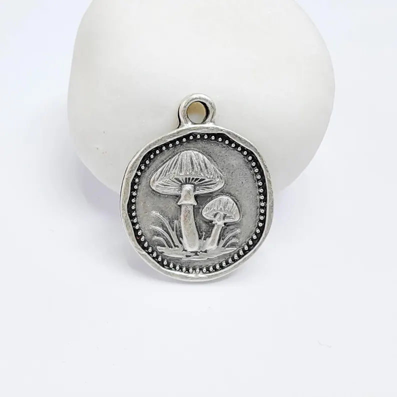 Mushroom Charm Pendant, Botanical Fungi Design, Antique Silver Plated, 29x24mm G37753
