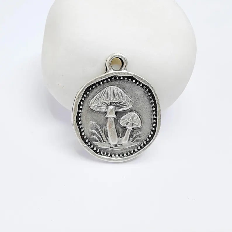 Mushroom Charm Pendant, Botanical Fungi Design, Antique Silver Plated, 29x24mm G37753