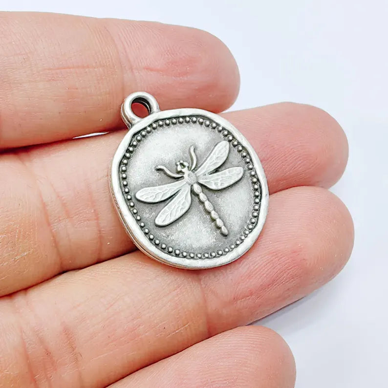Dragonfly Charm Pendant, Round Botanical Coin Design, Antique Silver Plated, 29x24mm G37759