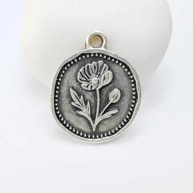 Poppy Flower Charm Pendant, Botanical Floral Design, Antique Silver Plated, Round Shape, 28x24mm, G37769