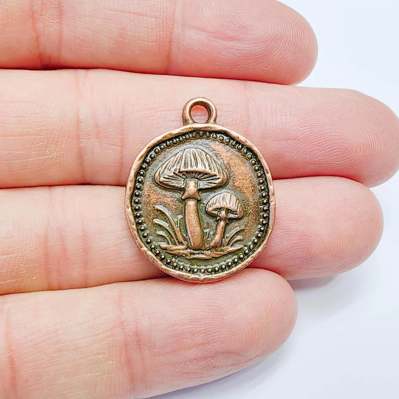 Mushroom Charm Pendant, Botanical Fungi Design, Antique Copper Plated, 29x24mm, G37814