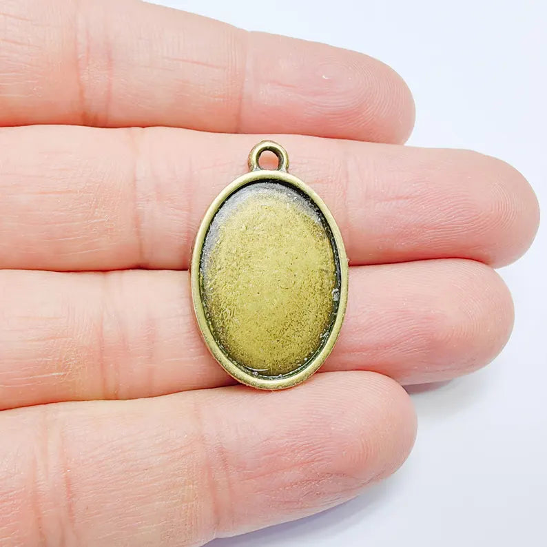 Oval Bezel Pendant, 25x18mm Inner Size, Antique Bronze Plated Zamac Jewelry Finding, G37816