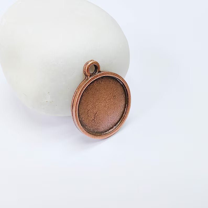 Round Bezel Pendant, 20mm Inner Size, Antique Copper Plated, Jewelry Finding, G37824