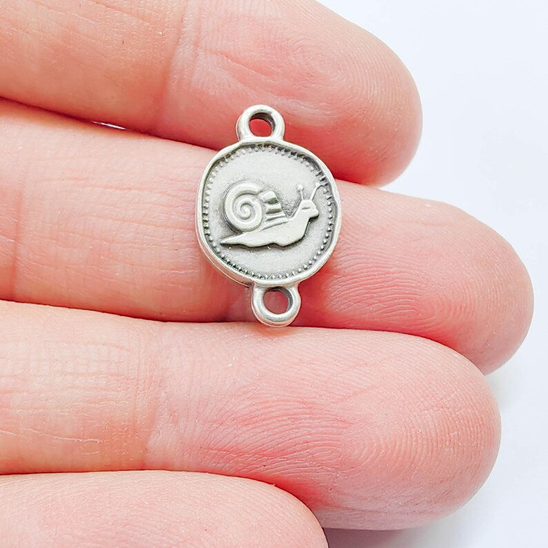 4 Snail Connector Charm, Nature Animal Design, Oval Shape, Double Sided, 16x13mm, G37833