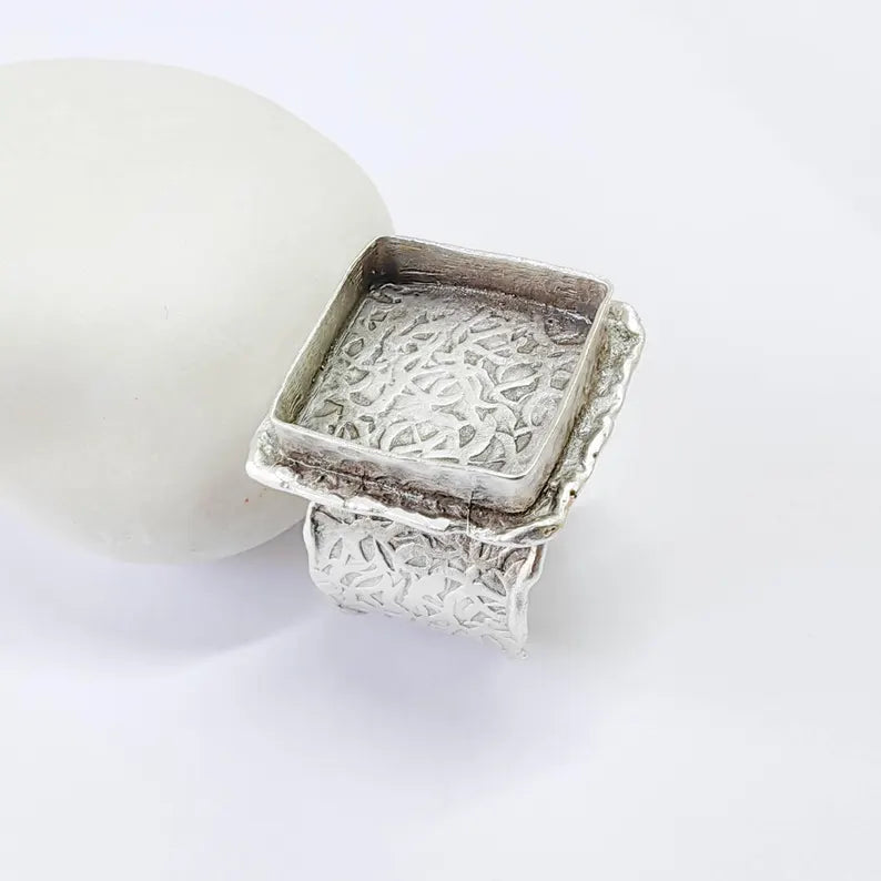 Adjustable Ring Base with Square Bezel, Textured Band, Antique Silver Plated Brass, 20mm, G37834