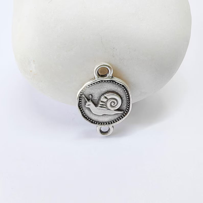 4 Snail Connector Charm, Nature Animal Design, Oval Shape, Double Sided, 16x13mm, G37833