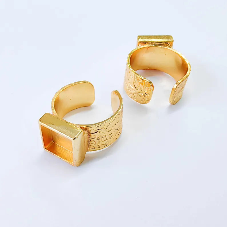 Square Bezel Adjustable Ring Base, 10x10mm Setting, 24K Shiny Gold Color Adjustable Blank, G37840