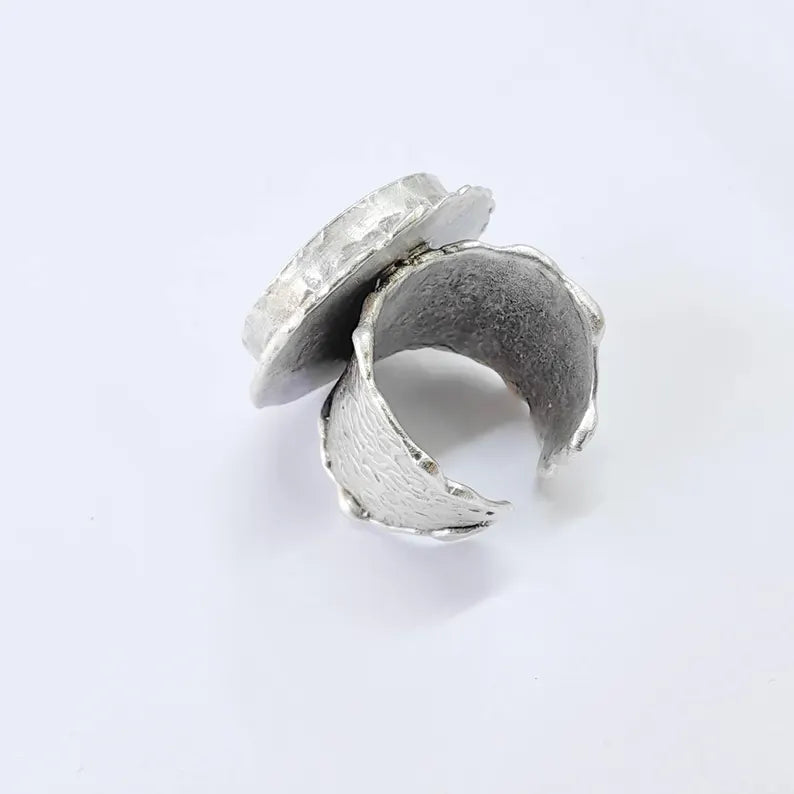 Antique Silver Adjustable Ring Base, 20mm Bezel, Wide Textured Band, G37857