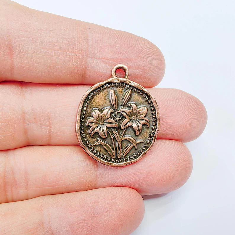 Lily Flower Charm Pendant, Double Sided Botanical Nature Design, Round Shape, 28x24mm, G37868