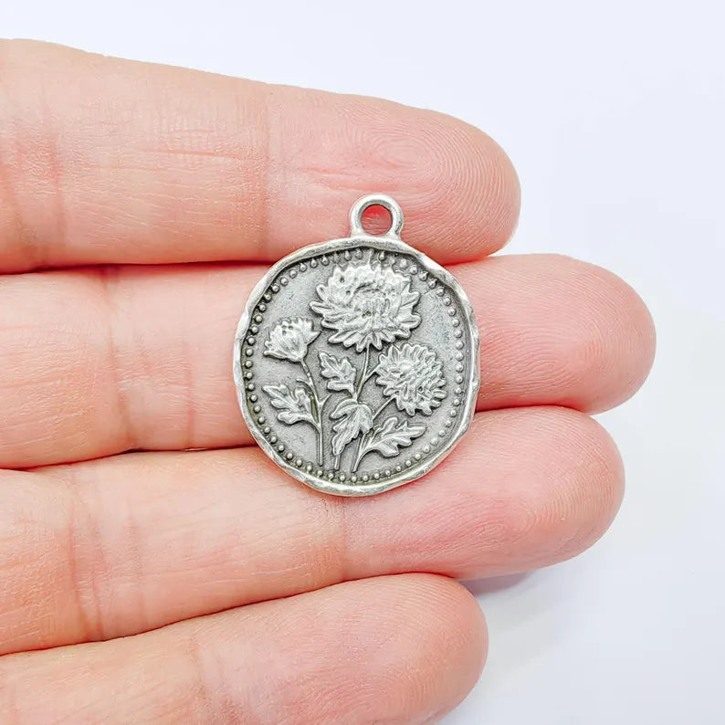 Chrysanthemum Flower Charm Pendant, Double Sided Botanical Design, Antique Silver Plated, 28x24mm, G37875