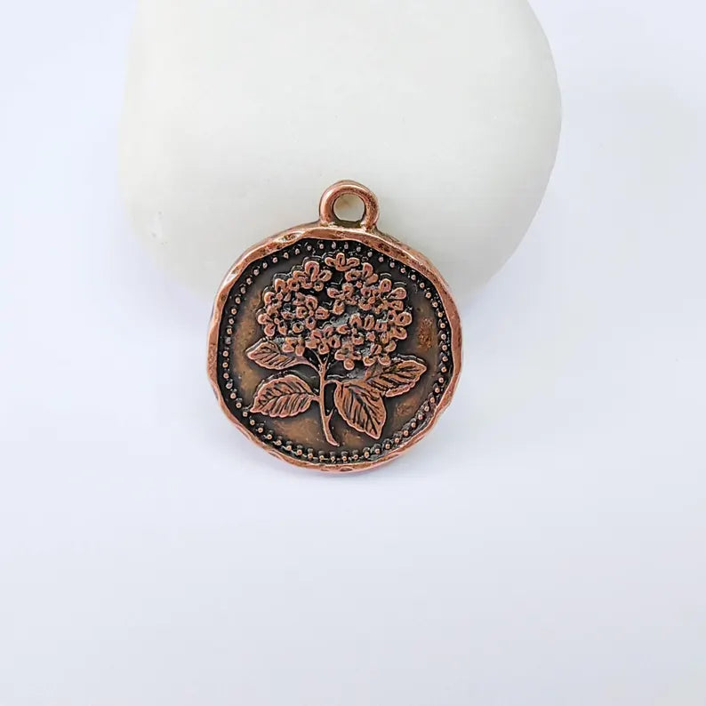 Hydrangea Flower Charm Pendant, Double Sided Botanical Floral Design, 28x24mm, Antique Copper Plated G37883