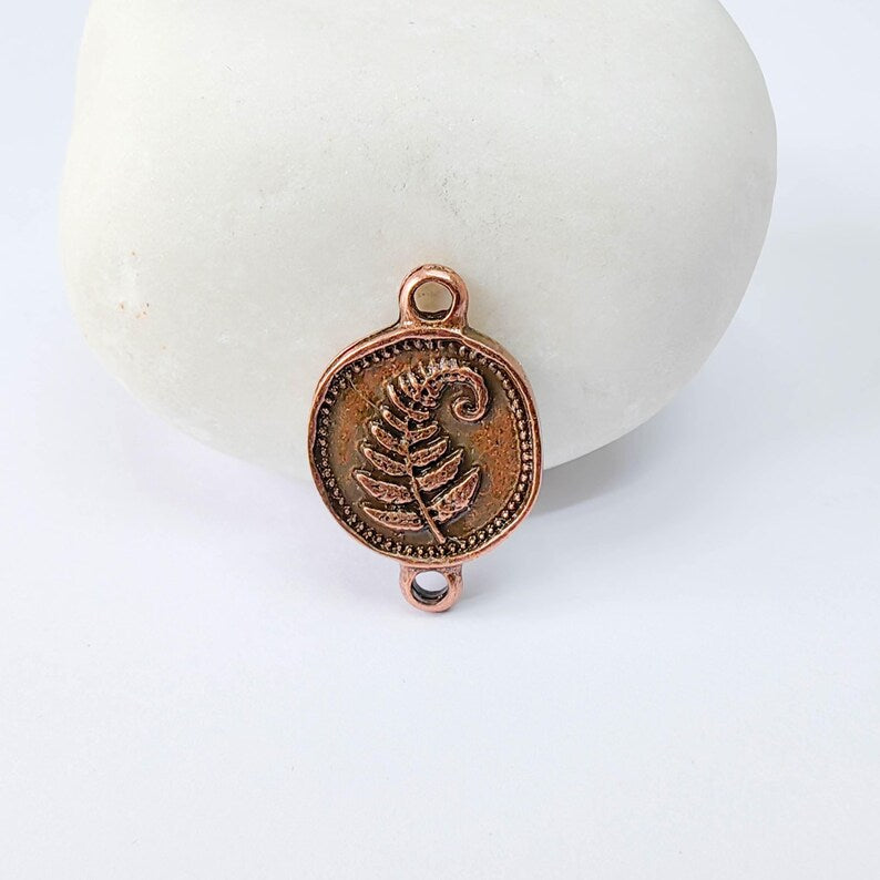 4 Fern Leaf Connector Charm, Botanical Nature Design, Double Sided, 19x13mm, Antique Copper Plated G37895