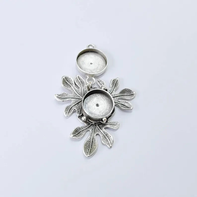 Double Leaf Bezel Pendant, 16mm and 14mm Round Settings, 62x38mm, G37842