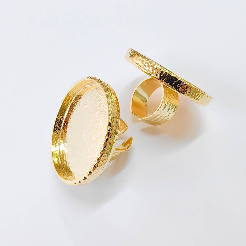 Hammered Ring Blank Setting Cabochon Base Mounting Adjustable Bezel 40mm Shiny Gold Plated G37843