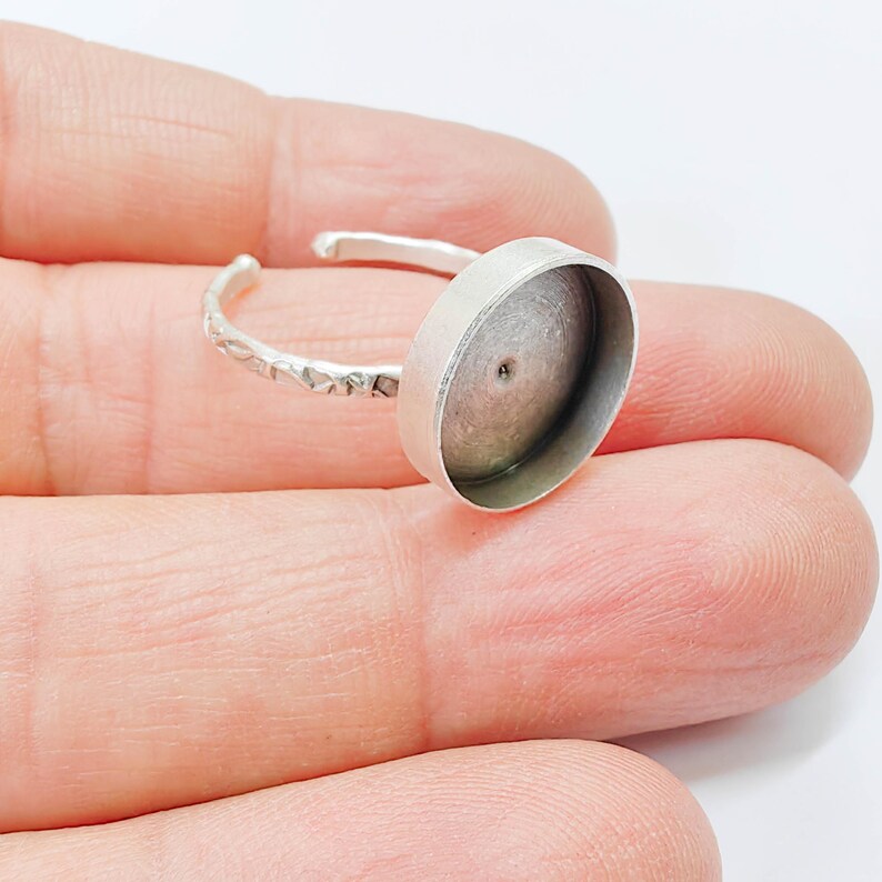 Adjustable Ring Base with Round Bezel, Textured Band, Antique Silver Plated Brass, 6mm, G37818 (Copy)