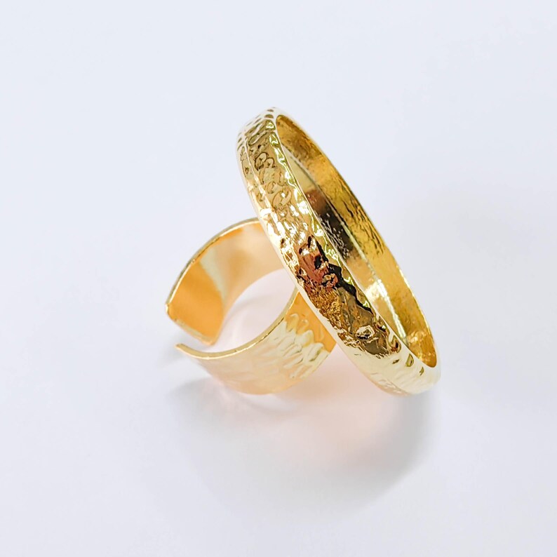 Hammered Ring Blank Setting Cabochon Base Mounting Adjustable Bezel 35mm Shiny Gold Plated G37848