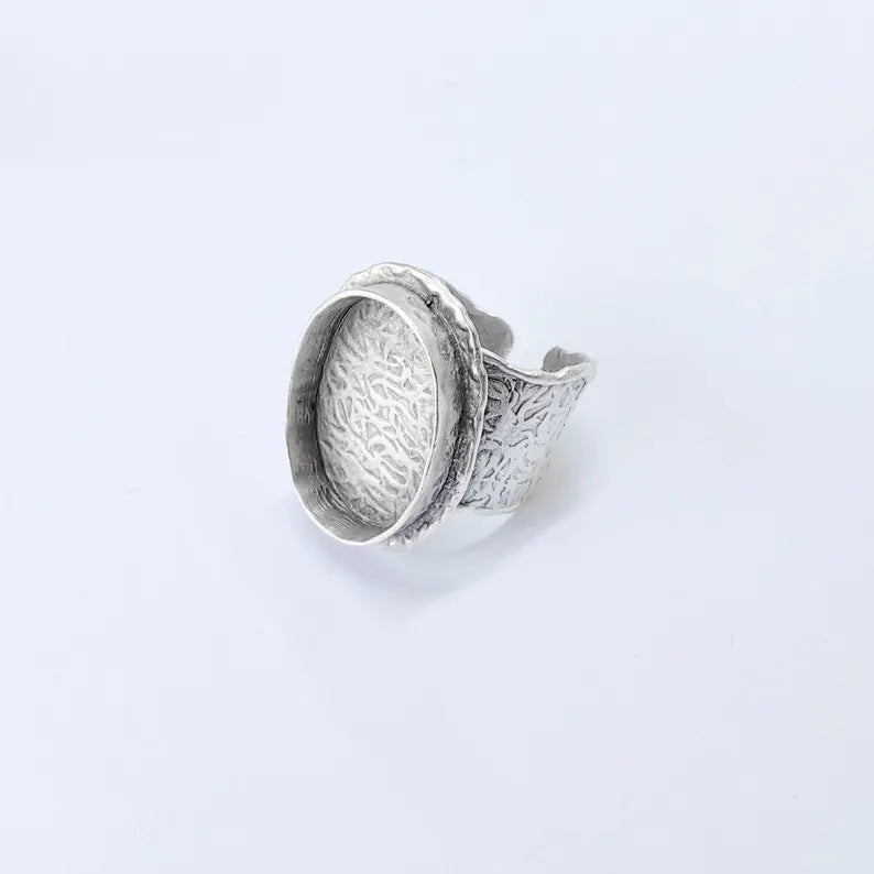 Ring Base 25x18mm Oval Bezel, Wide Textured Band, Adjustable Antique Silver Plated Brass, G37849