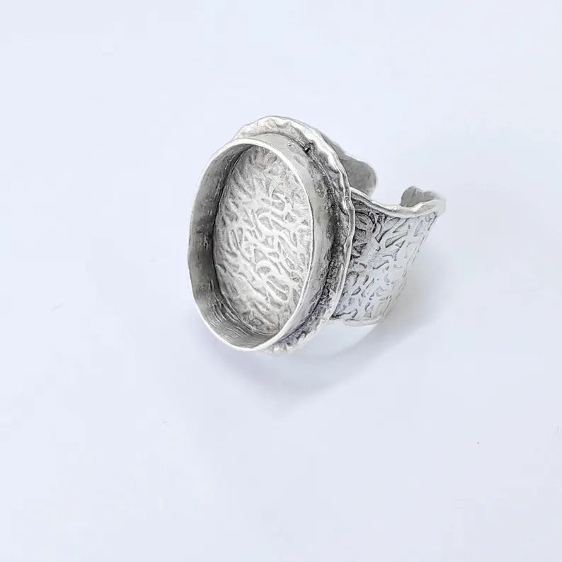 Ring Base 25x18mm Oval Bezel, Wide Textured Band, Adjustable Antique Silver Plated Brass, G37849