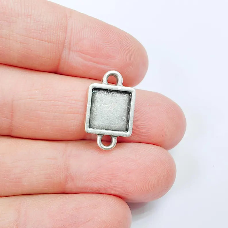 2 Square Bezel Connector, Double Loop Cabochon Blank, Antique Silver Plated 10x10mm G37903
