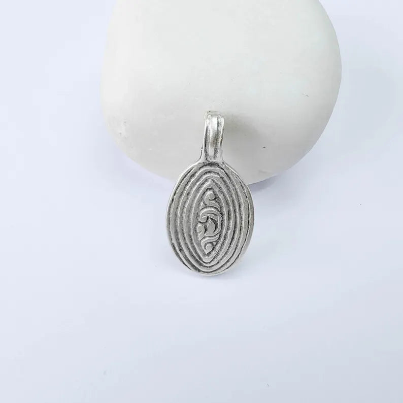 Oval Wave Charm Pendant, Minimal Ocean Design, Antique Silver Plated, 30x15mm, G37906