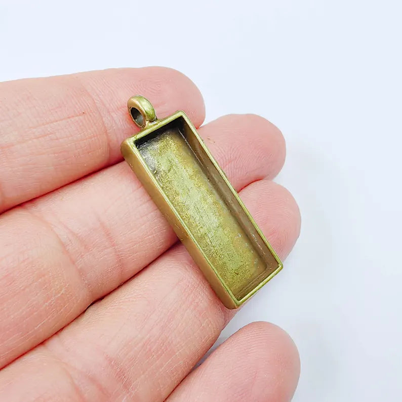 Rectangle Pendant Blank, Resin Bezel Base (30x10mm), Antique Bronze Plated G37908