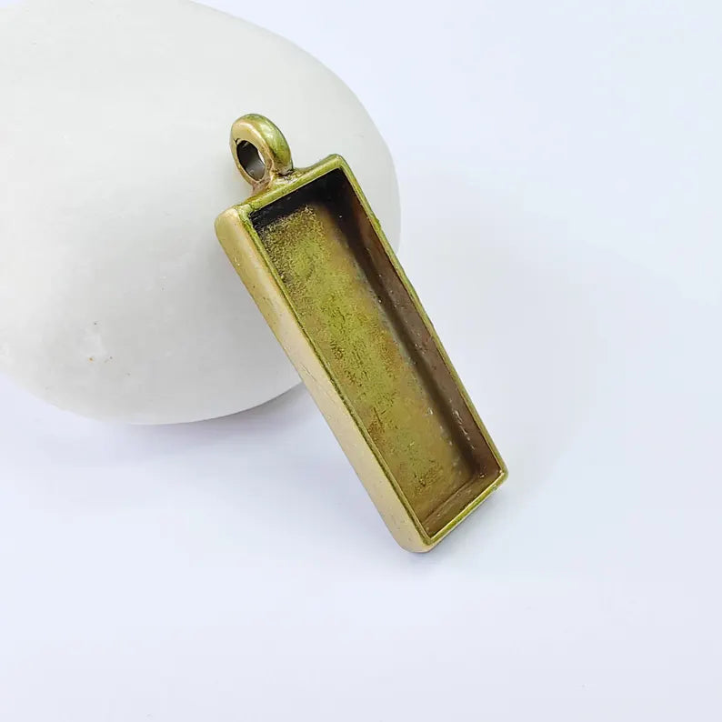 Rectangle Pendant Blank, Resin Bezel Base (30x10mm), Antique Bronze Plated G37908