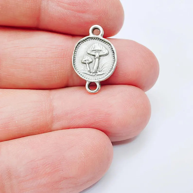 4 Mushroom Charm Connector, Double Sided Forest Nature Design, Antique Silver Plated, 20x13mm, G37910