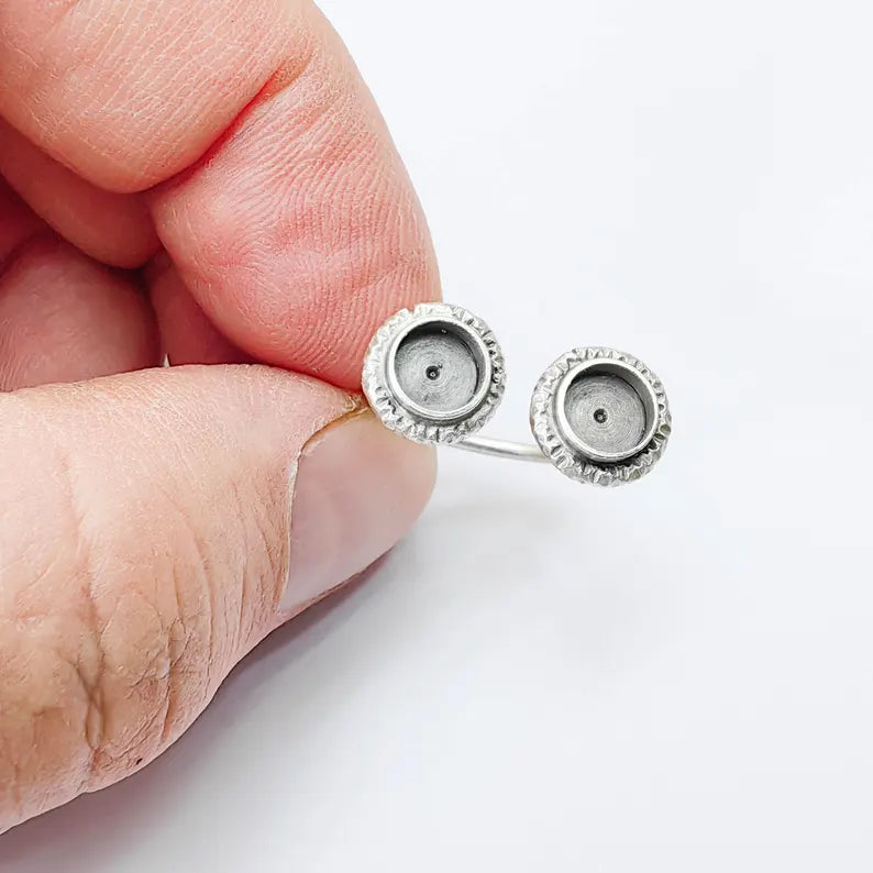 Antique Silver Adjustable Double Bezel Ring Base, 6mm Round Settings, G37912